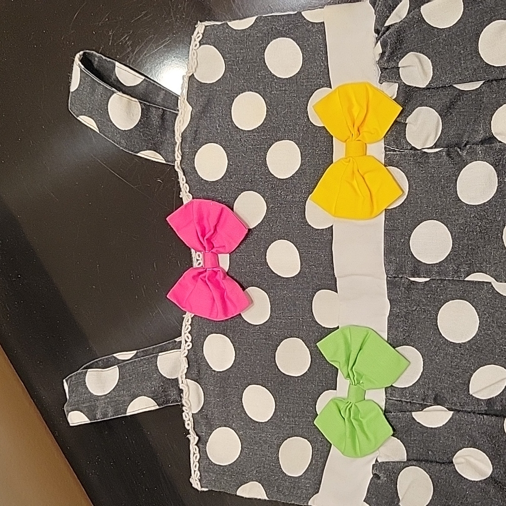 Adorable Little Girls Romper - Picture 4 of 4